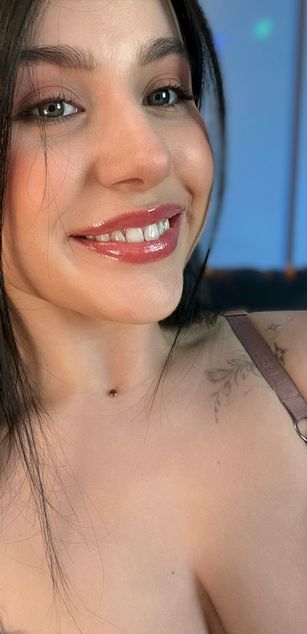 Model - Jenna deepthroat