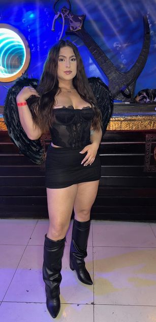 Model - Mia_fox3 deepthroat