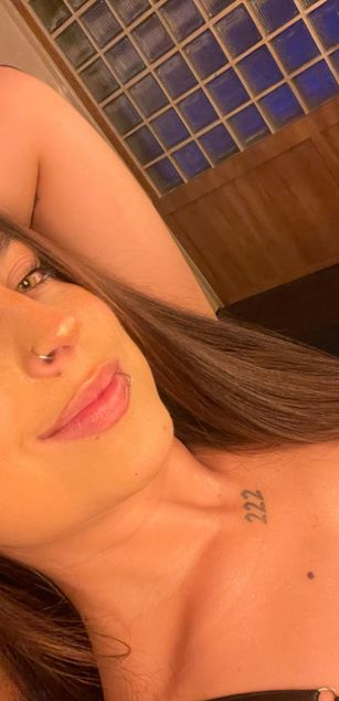 Model - Mia_fox3 deepthroat