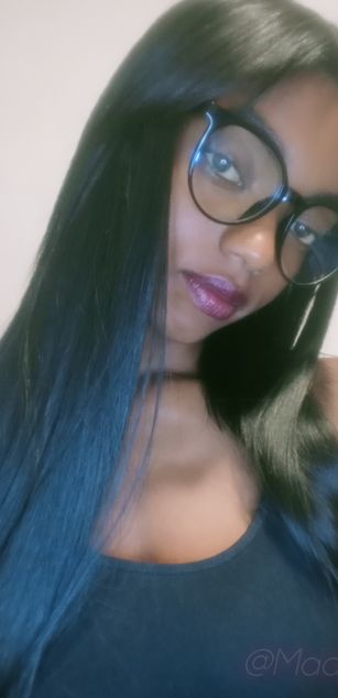 Model - Maddie Submissive