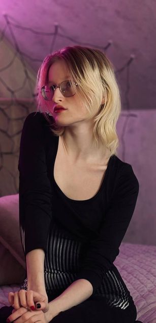 Model - ElizabethHarpper teen