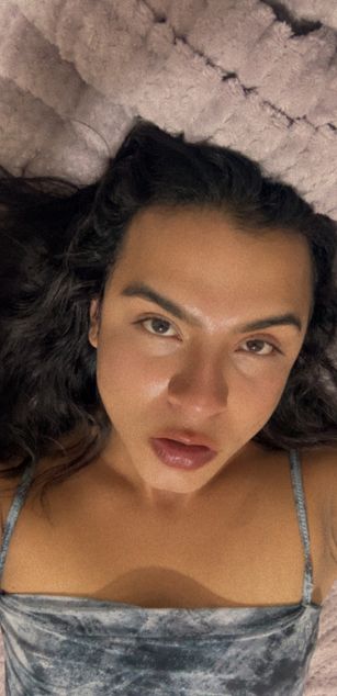 Model - Jenna Drako cum