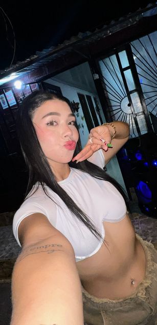 Model - BabyAlee teen