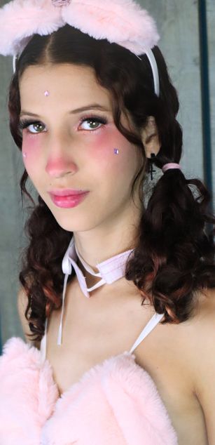 Model - Zarita The doll roleplay