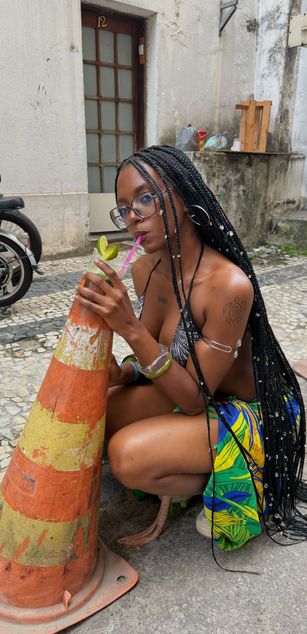 Model - Silverosequeen squirt