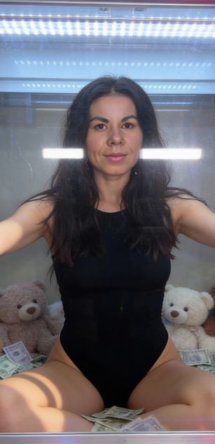 Model - PlanetVenus568 roleplay