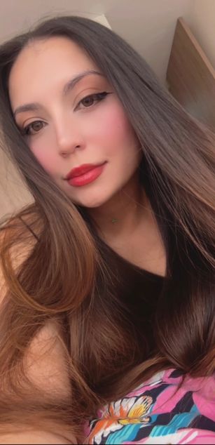 Model - Emiliegolds sph