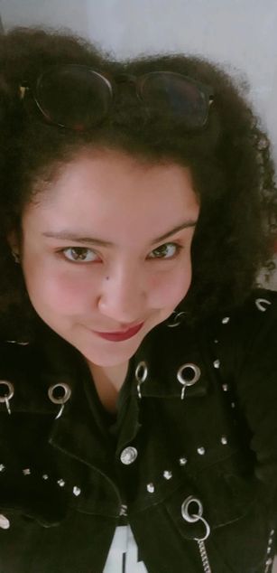 Model - NoaVega curvy