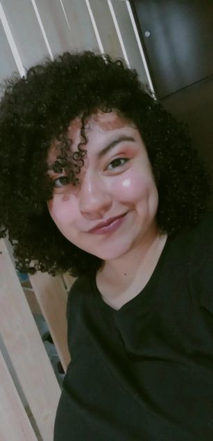 Model - NoaVega curvy