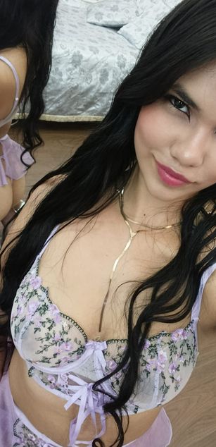 Model - CelesteJoa deepthroat