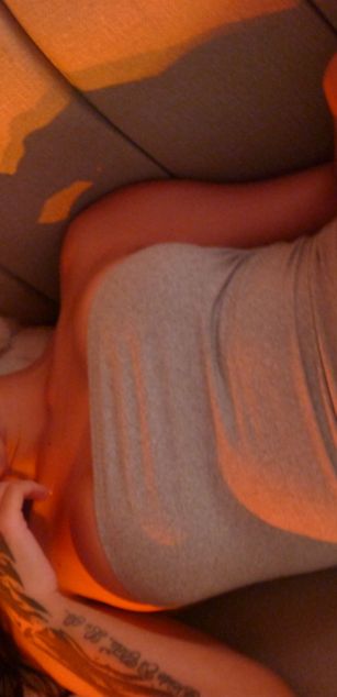 Model - IsabellaRoos striptease