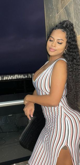 Model - Victoria phillips bigcock