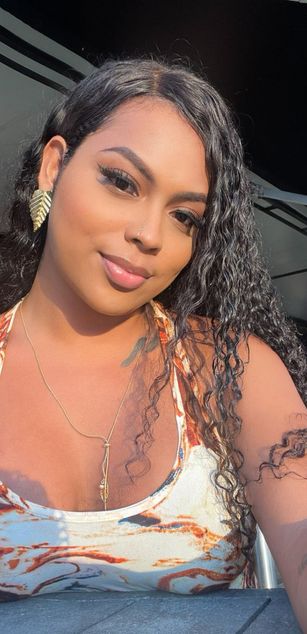 Model - Victoria phillips bigcock