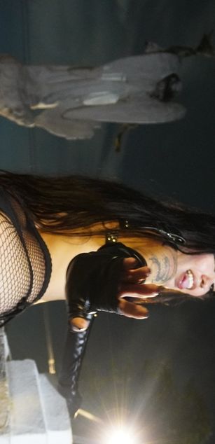 Model - Bad.Dixxxe fastresponse