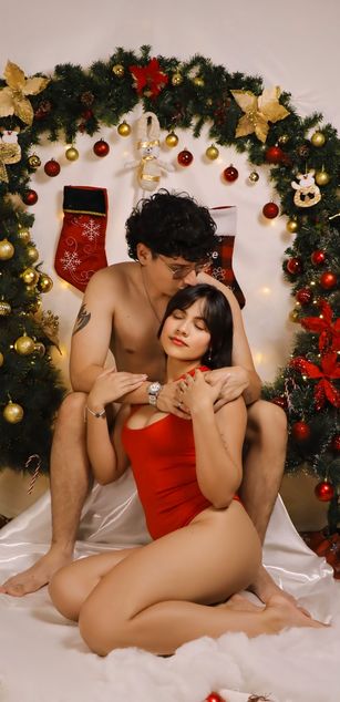 Model - Emily_and_Zac deepthroat