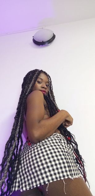 Model - NalaRoux blowjob