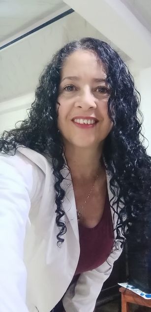 Model - AdeleSmithh bigtits