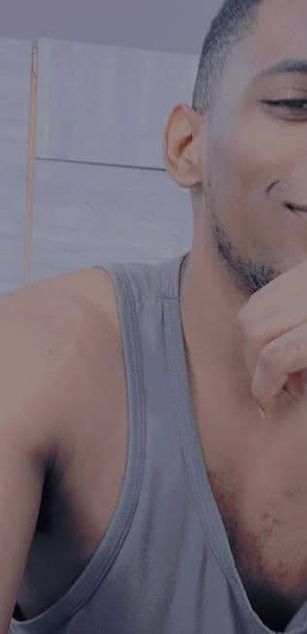 Model - Kiros deepthroat