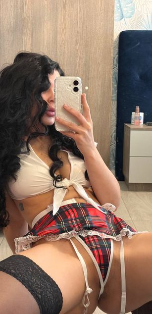 Model - The_Cuck_Crushers bigass