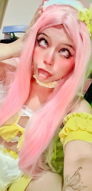 Model - ariakyubi petite