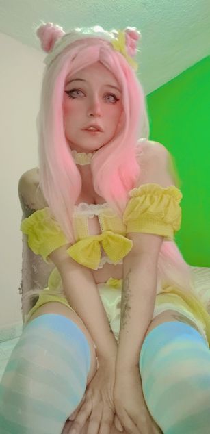 Model - ariakyubi petite