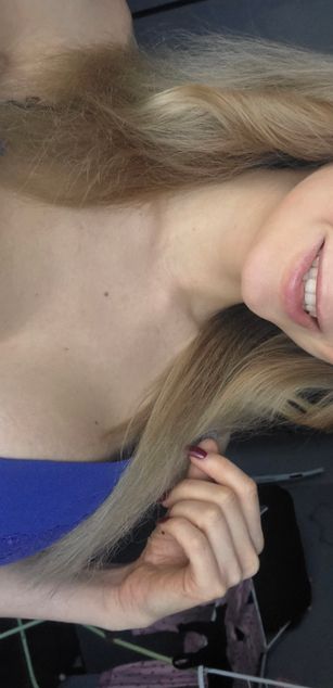 Model - Miss_Milana striptease