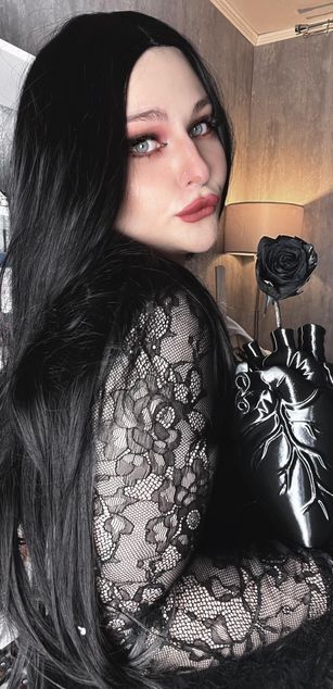 Model - Wounded_Goddess fastresponse