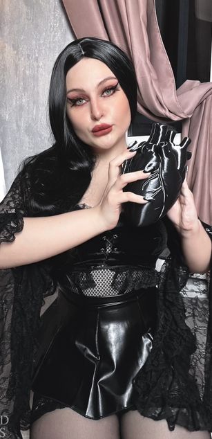 Model - Wounded_Goddess JOI