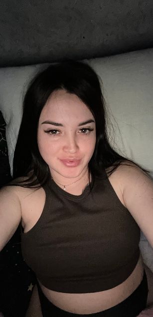 Model - Olechka deepthroat