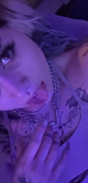 Model - Lacey-Maria dirtytalk