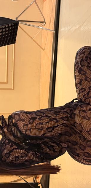 Model - Miakross deepthroat