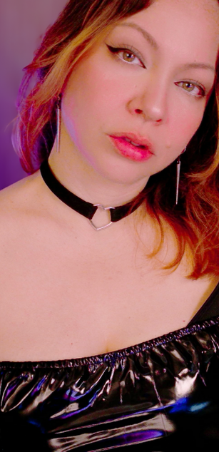 Model - GoddessKrystal dominatrix