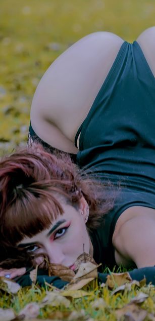 Model - Alynn_Bri feet