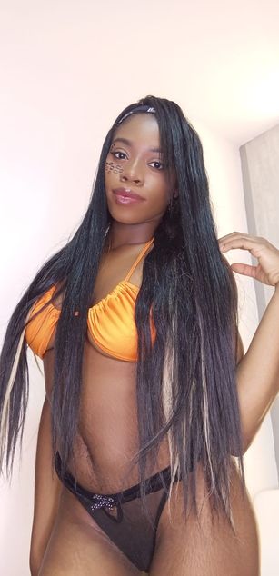 Model - NalaRoux blowjob