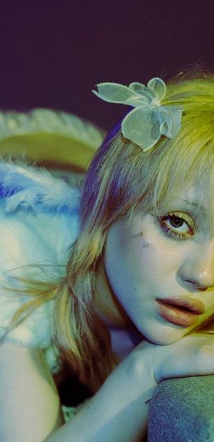 Model - Cassie Blondie dirtytalk