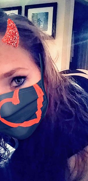 Model - Jenna Rose milf