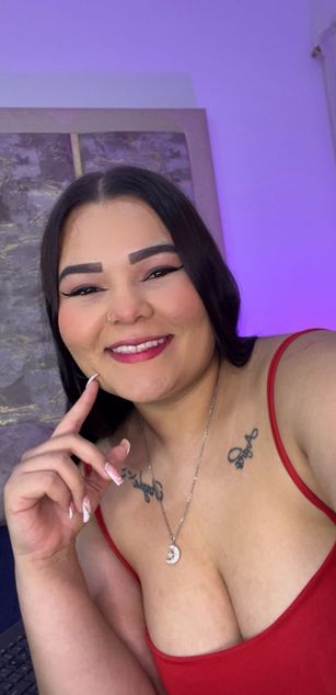 Model - Katya Pittman deepthroat