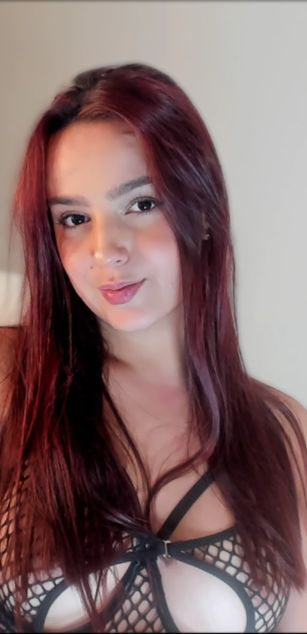 Model - miss_isabella boobs