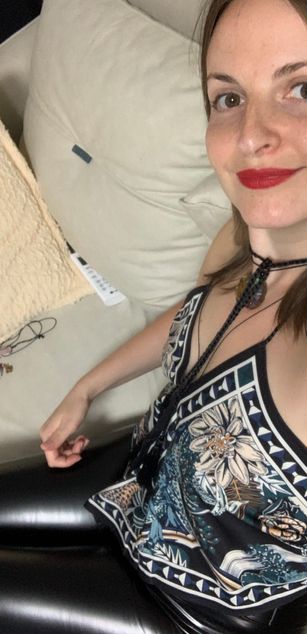 Model - Sabrina dirtytalk