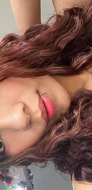 Model - Akiraa Girllatin