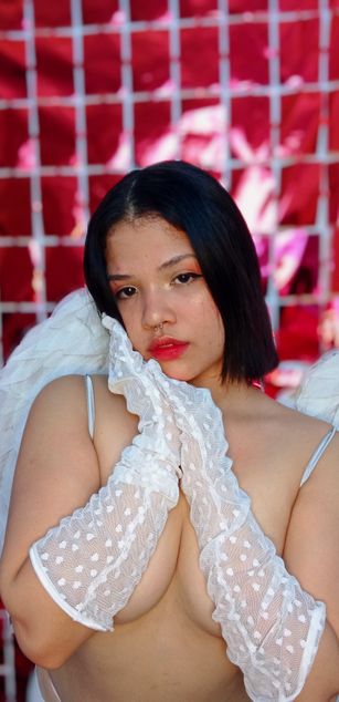 Model - sheryl deepthroat