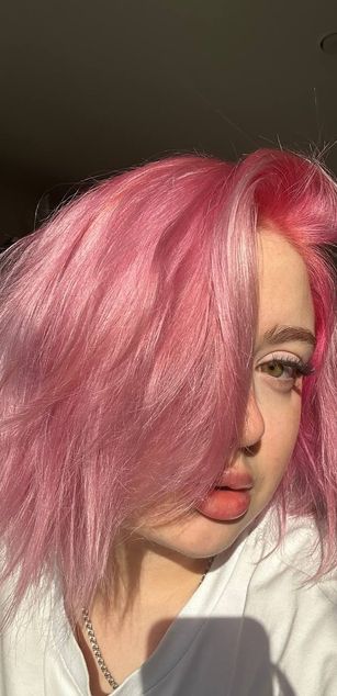 Model - KellyMoors curvy