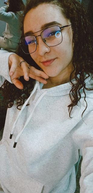 Model - RubyDevineh blowjob