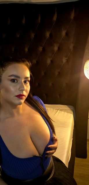 Model - RavenKathe roleplay