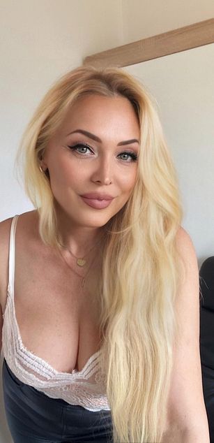 Model - Angela Rossa roleplay