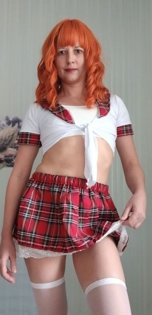 Model - AngelaRoxyx toys