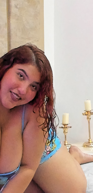 Model - VanessaLanz deepthroat