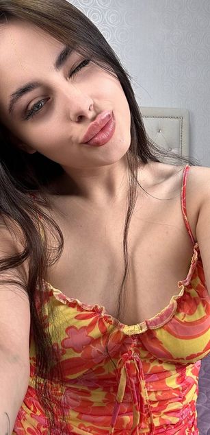 Model - TessaTaylor blowjob