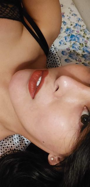 Model - MadocVentura striptease