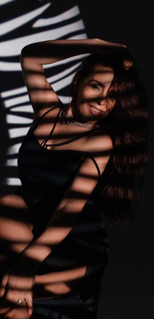 Model - Alexis bigboobs